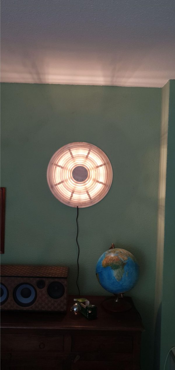 Wandlamp 50cm Piramide