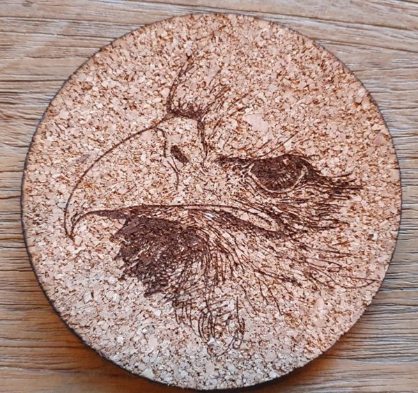 onderzetter van kurk met een vogel afbeelding