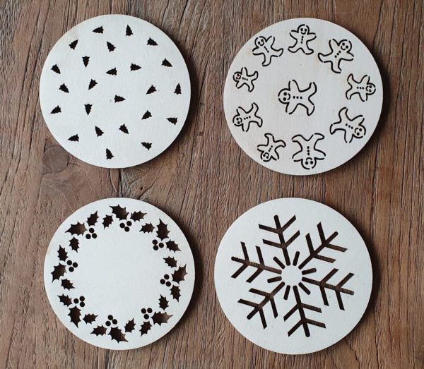 4x onderzetters met Kerstmotief