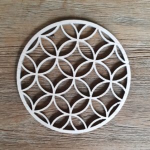 Onderzetter 10cm 3mm dik van multiplex