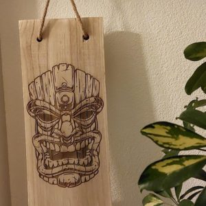 Tiki serveerplank