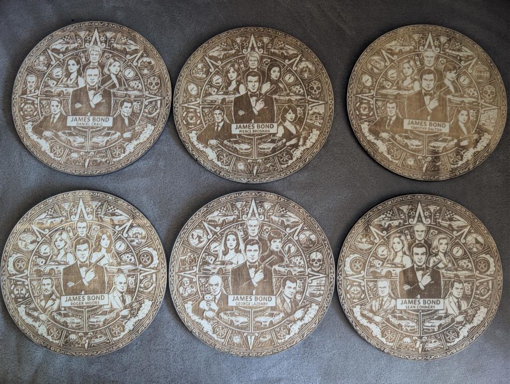 James Bond Houten Pannenonderzetters - Set van 6 - Ø 20 cm