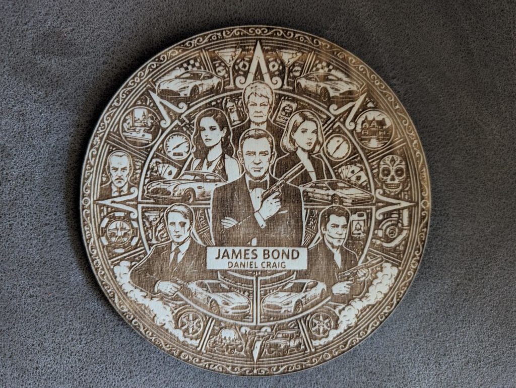 James Bond Collector’s Edition: Luxe Houten Pannenonderzetters – Set van 6 - Afbeelding 4