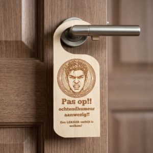 deurhanger ochtendhumeur man
